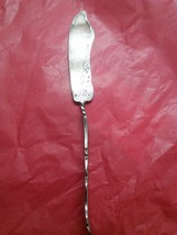 Rogers Alhambra Twist Handle Master Butter Knife 1907 - $25.00