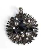 Vintage Black Metal 2.25&quot; Starburst Pendant, Black Onyx Rhinestone Faux ... - $378.57 MXN