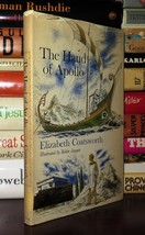Coatsworth, Elizabeth THE HAND OF APOLLO  1st Edition 2nd Printing - £35.87 GBP