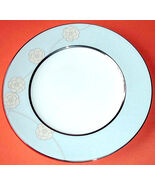 Royal Doulton Enchantment Accent Lunch Plate Blue 9" Floral Bone China J... - $26.24