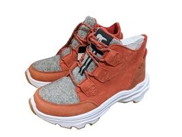 NIB Sorel Kinetic Breakthrough Caribou Size 7.5 Warp Red / Chalk New In box - $106.03 CAD