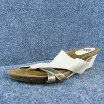 Sofft  Women Flip Flop Sandal Shoes White Leather Size 7 Medium - £19.72 GBP