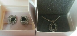 Vintage AVON Genuine Onyx Large Pendant Necklace, Clip Earrings NIB - $44.55