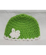 Handmade Baby Green Beanie With White Flower 7in X 5 in - Used-Very Good - £7.14 GBP
