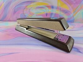 Bostich Model B III Stapler Blue Dot Mid Centuy Working - $13.93 CAD