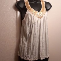 pre-owned woman&#39;s White Bra Top size small - £3.15 GBP