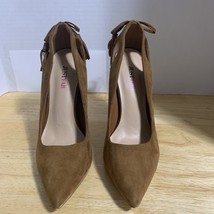 Just Fab Violette beige faux suede heel pump shoes size 8.5 - $22.58