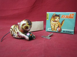 Vintage Da Gun Mao Tin Toy WIND-UP Friction Cat New In Original Box - See Pics! - £19.35 GBP