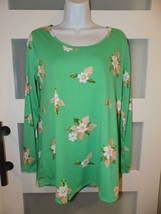 LuLaRoe Green Floral Lynnae LS Shirt Size M Women&#39;s - £14.21 GBP