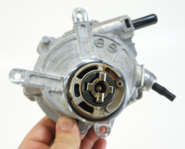 06-2011 mercedes  engine motor c300 r171 e350 m272 brake vacuum pump a27... - $88.00