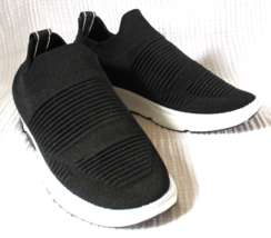 Rue 21 Women&#39;s Sock Shoes Black/White Sneakers ~7~ - £6.85 GBP