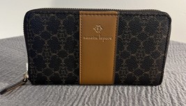 Women&#39;s Wallet/Clutch Nanette Lepore 6CC slot Brown Leather - $35.00