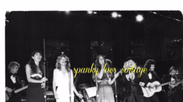 Celebrity Photo Black &amp; White Vintage Tammy Wynette in concert Country Music - £11.59 GBP