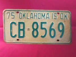 LICENSE PLATE Car Tag 1975 OKLAHOMA CB 8569 Comanche County [G3 - $8.64