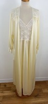 Vintage Velrose Women&#39;s L Peignoir Set Nightgown &amp; Robe Set Nylon Ivory Gown - £42.05 GBP