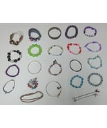 VTG Costume Jewelry Lot- 18 Bracelets various styles- beaded, metal  (Lo... - €12,53 EUR