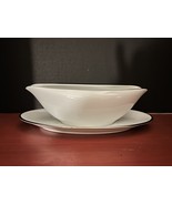 Noritake Silverdale 5594 Gravy Boat w/ Attached Underplate Platinum Trim... - $32.58 CAD