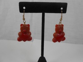 Vintage Amscan Plastic Drop Earrings Bear Holding Heart - $9.50