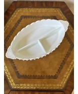 VINTAGE HOBNAIL WHITE MILK GLASS 3 PART RELISH TRAY SERVER - $528.81 MXN