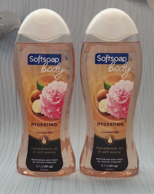(2) Softsoap Moisturizing Body Wash, Luminous Oils Macadamia Oil &amp; Peony... - $19.79