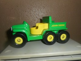 RC2 John Deere Toy Farm ATV Tractor Gator 5&quot; - £7.06 GBP