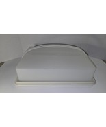 Vintage TUPPERWARE All White 15x11” Sheet Cake Cupcake Carrier W/Handle ... - $365.13 MXN