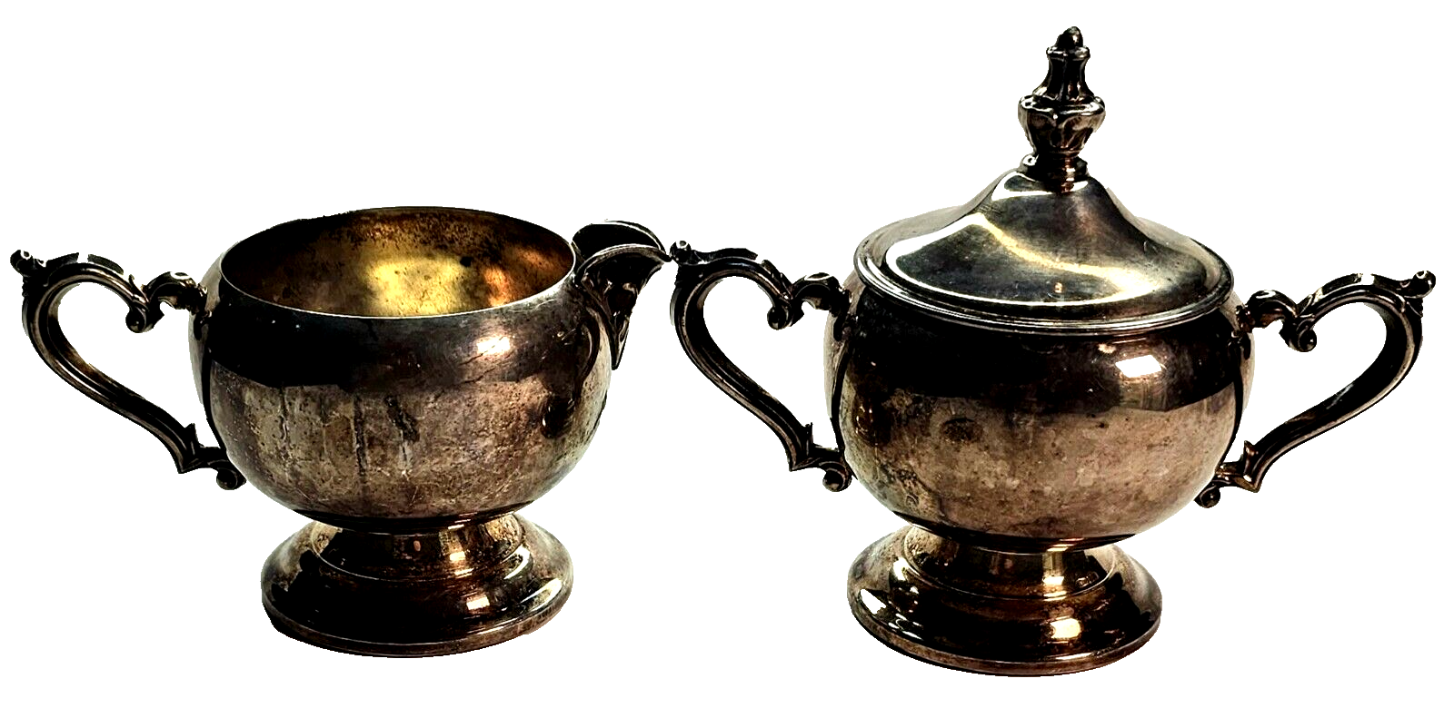 Vintage Patina Wm A Rogers Inspected Silver Plated Cream And Sugar Bowl With Lid - $31.99