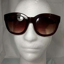 Vince Camuto Cat Eye Sunglasses Brown Oversized VC102 - £21.50 GBP