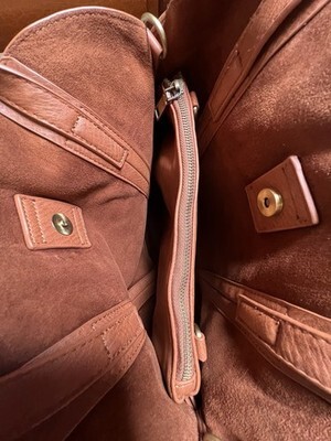 Antik Kraft Woman’s 2 Piece Purse Set Cognac-1 Tote With A Removable Smaller Bag Item image 9