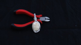 Quartz Crystal pendant, semitransparent - $274.18 MXN