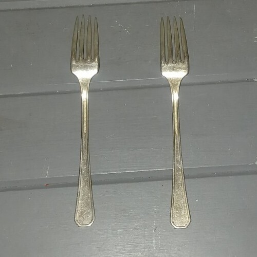ONEIDA COMMUNITY CLARION PAR PLATE Dinner Forks Lot of 2 Item image 5
