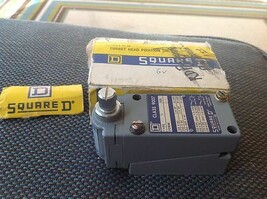 SQUARE D B62NC2 TURRET HEAD POSITION SWITCH GRAVITY RETURN  NEW SALE $69 - $68.31