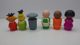 1974 Fisher Price Little People Play Family  Sesame Street Figure Toy Lot - $34.99