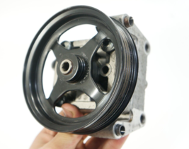 OEM 2003-2005 ford thunderbird 3.9 v8 engine power steering pump w/ pulley oem - $99.00