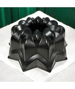 Nordic Ware STAR Bundt Cake Pan Heavy Cast Aluminum USA Made EUC - $35.64 CAD