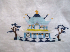 Vintage Rice Linen Tablecloth 35&quot; Pagoda Farmers Cross Stitch Oriental Chinese - £18.59 GBP