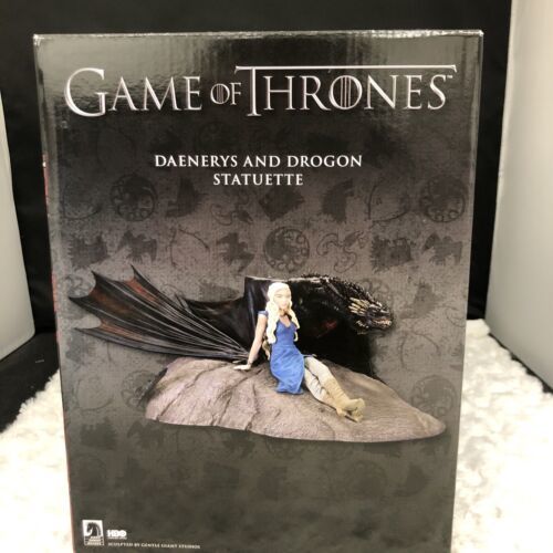 Dark Horse Game of Thrones Daenerys & Drogon Sculpture Statue Gentle Giant New - $174.99