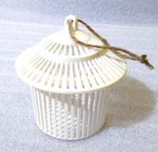 CRICKETS CAGE ✱ Vintage Antique Old Plastic Old Toy ~ Made in Portugal 1... - £13.18 GBP