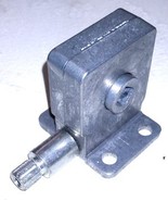  811 Center Mount 1/4&quot; Square Window Operator  - $284.91 MXN