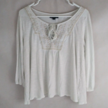 American Eagle Women&#39;s White Blouse With Metallic Neckline Accents Size ... - £9.14 GBP