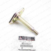 New Genuine Mitsubishi Mighty Max Front Suspension Lower Arm Shaft MB109527 - $485.54 MXN