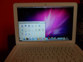 Light Spot Apple MacBook 6,1 A1342 13" Intel Core 2 Duo 2.26GHz 2GB 250GB AS-IS - $74.25