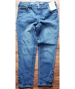Cat &amp; Jack Brand ~ Girl&#39;s Size 12 ~ Medium Wash Blue Jeans w/Pleated Hem - $42.10 CAD
