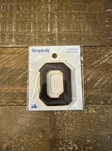 Simplicity Iron On Patch Black Letter Q - $11.76