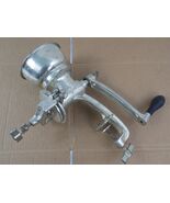 Gigante cast iron  Corn And Grain  Mill Grinder - $909.70 MXN