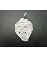 Vintage Costume Jewelry, Silver Tone Strawberry, Sarah Coventry, Summer,... - £9.94 GBP