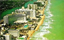 Postcard - Fabulous Miami Beach looking north - Miami Beach, Florida (D11) - £3.64 GBP