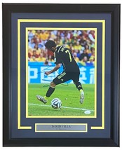 David Villa Signed Framed 11x14 Barcelona Soccer Photo JSA - $135.79