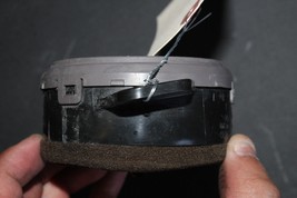 2000-2005 TOYOTA CELICA GT LEFT HAND DRIVER SIDE CENTER DASH AIR VENT K4743 image 5