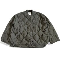 COS Women’s Oversized Quilted Down Puffer Jacket Sz L Olive Green $229 EUC - $110.36 CAD